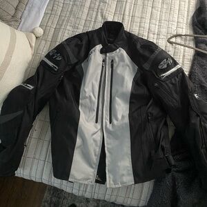 Joe Rocket Atomic 5.0 Black and Gray Motorcycle Jacket Men’s XL